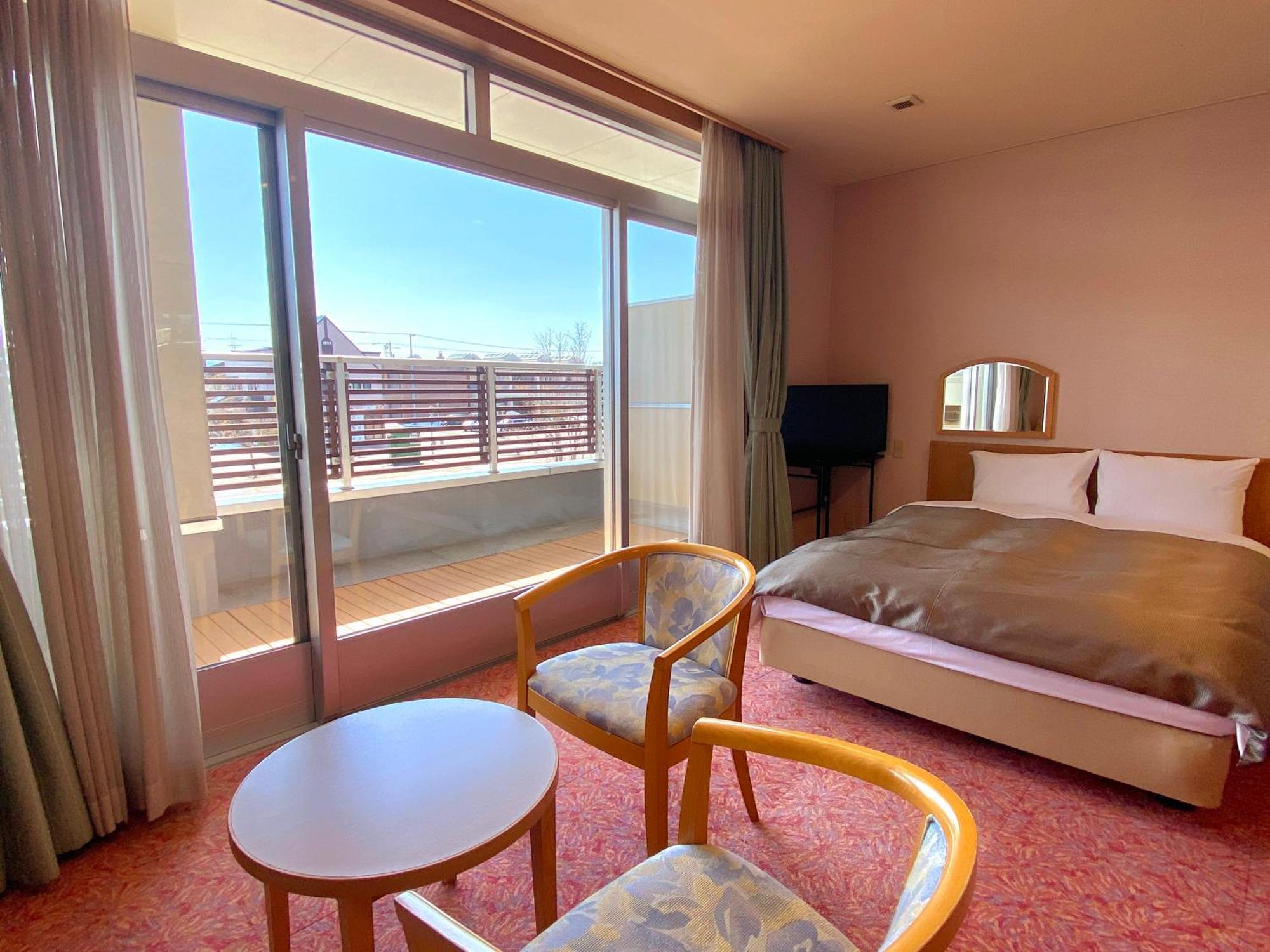 Hotel Lavenir Біей Екстер'єр фото